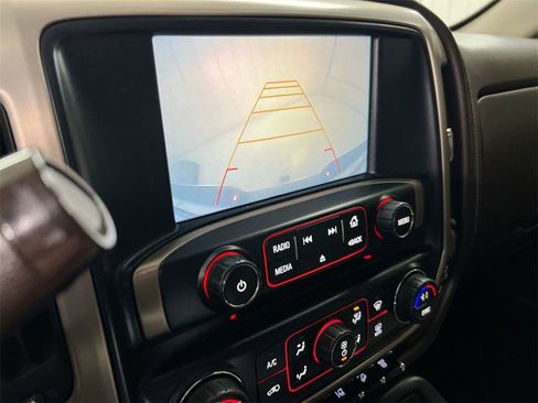 Used 2016 GMC Sierra 2500 Denali w/ Duramax Plus Package image 15