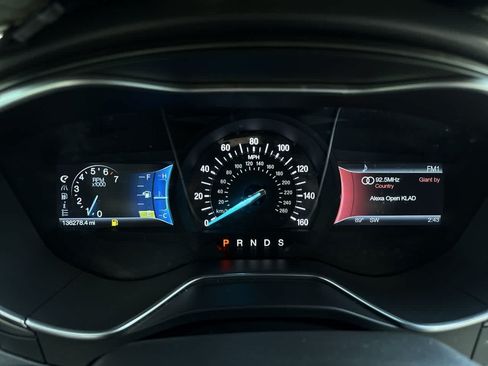 Used 2014 Ford Fusion Titanium FWD image 17