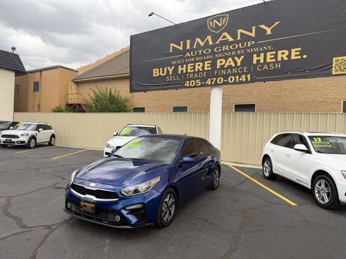 Used 2019 Kia Forte LXS FWD image 3