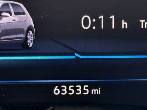 Used 2019 Volkswagen Golf R 4-Door AWD/4WD image 24