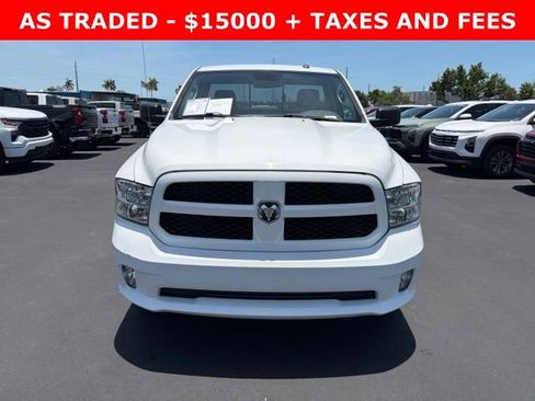 Used 2019 RAM 1500 Express RWD image 2