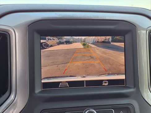 Used 2024 GMC Sierra 2500 Pro w/ Convenience Package image 24