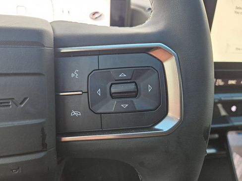 New 2025 GMC Hummer EV 3X image 14