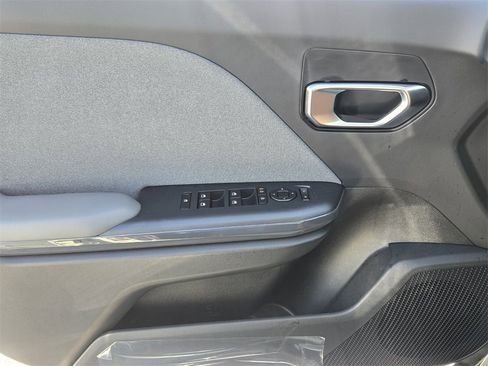 New 2025 Kia K4 EX image 13