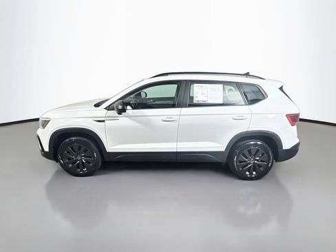 Used 2022 Volkswagen Taos S FWD image 4
