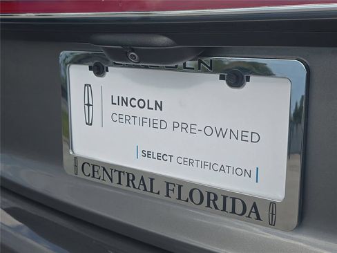 Certified 2021 Lincoln Nautilus Reserve AWD/4WD image 6