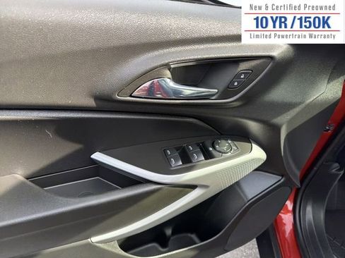 Used 2024 Chevrolet Trax LS image 15