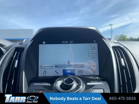 Used 2017 Ford Escape Titanium AWD/4WD image 18