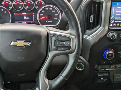 Used 2019 Chevrolet Silverado 1500 LT w/ Texas Edition image 21