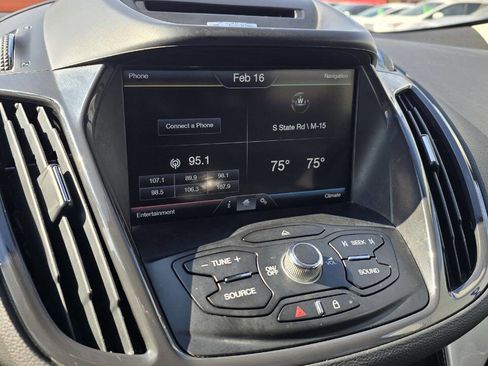 Used 2013 Ford Escape SEL image 16