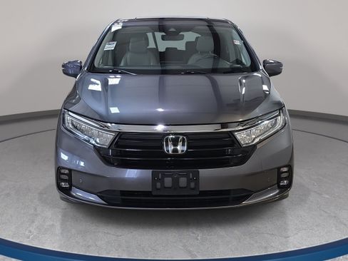 Used 2021 Honda Odyssey Touring image 3