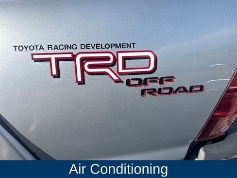 Used 2008 Toyota Tacoma PreRunner w/ TRD Off-Road Pkg #1 RWD image 10
