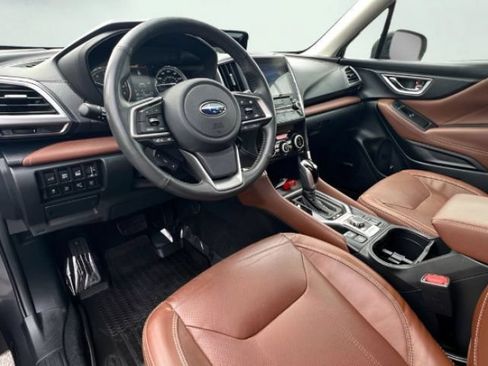 Used 2019 Subaru Forester Touring AWD/4WD image 11