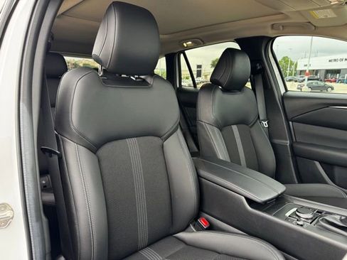 Used 2024 MAZDA CX-50 AWD 2.5 S w/ Cargo Package image 26