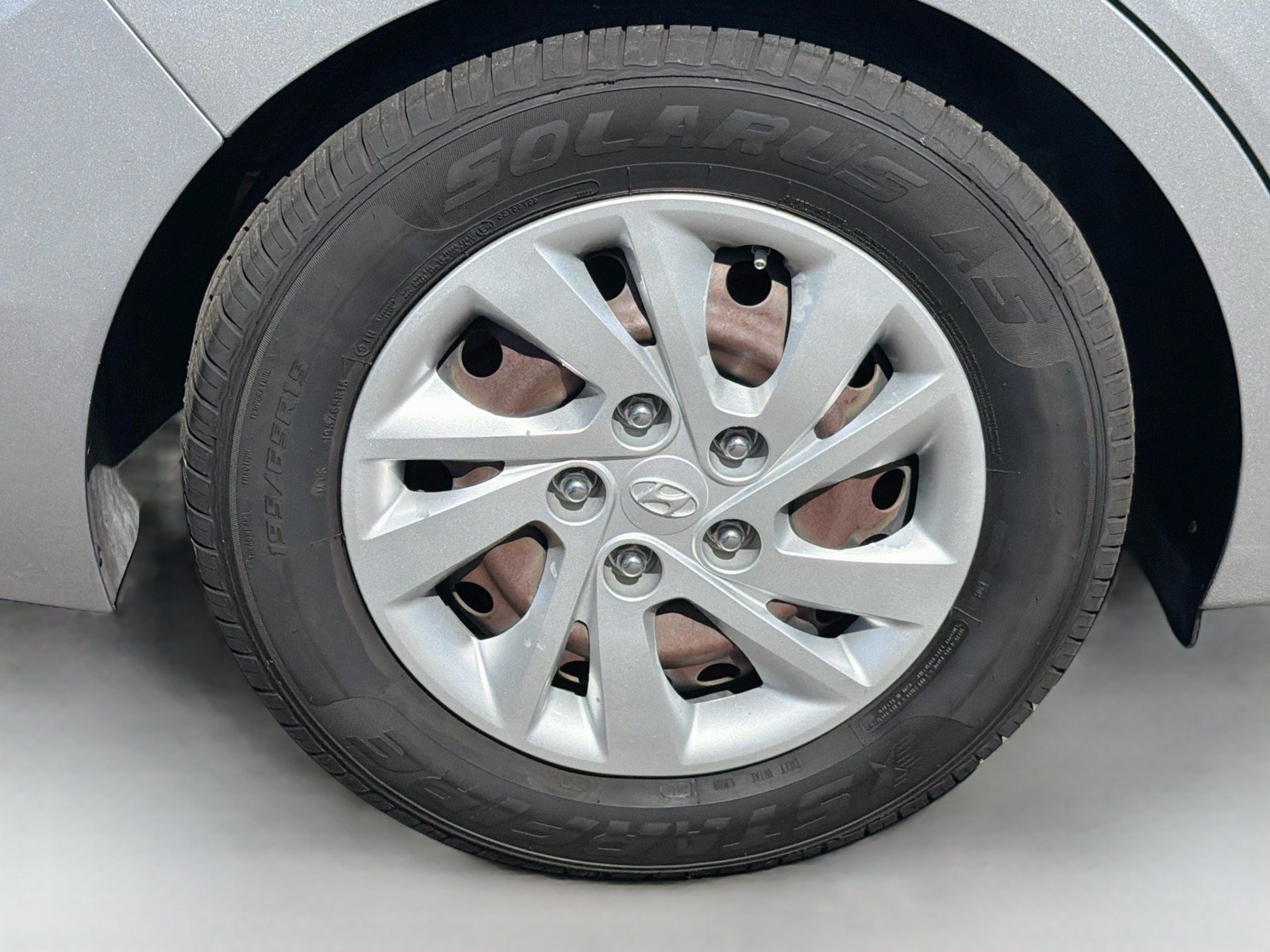 Used 2020 Hyundai Elantra SE FWD image 9