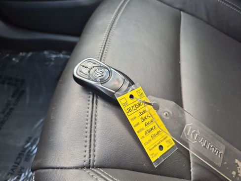 Used 2018 Buick Encore Essence FWD image 34