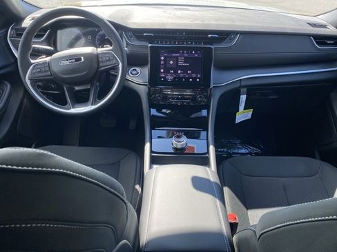 New 2025 Jeep Grand Cherokee Laredo X image 55