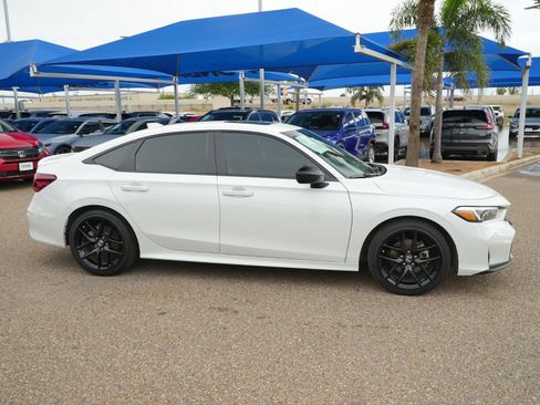 Used 2025 Honda Civic FWD Hybrid Sedan image 4