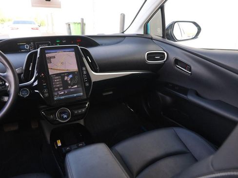 Used 2020 Toyota Prius Prime XLE FWD image 24