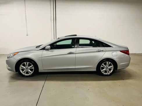 Used 2011 Hyundai Sonata Limited image 5