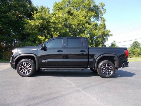 Used 2021 GMC Sierra 1500 AT4 AWD/4WD image 2