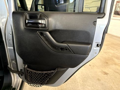 Used 2015 Jeep Wrangler Unlimited Sport w/ Quick Order Package 24S image 42