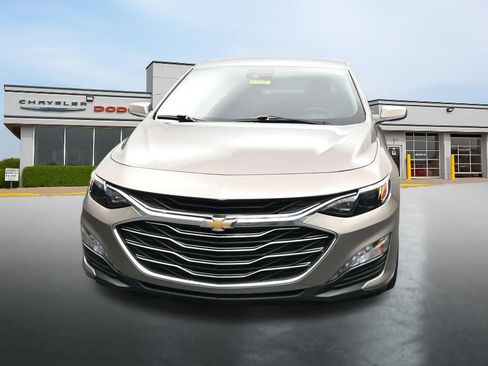 Used 2023 Chevrolet Malibu LT FWD image 8