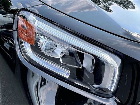 Certified 2023 Mercedes-Benz GLB 250 4MATIC w/ AMG Line image 23