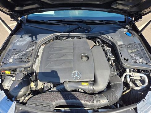 Used 2021 Mercedes-Benz C 300 4MATIC Sedan image 17