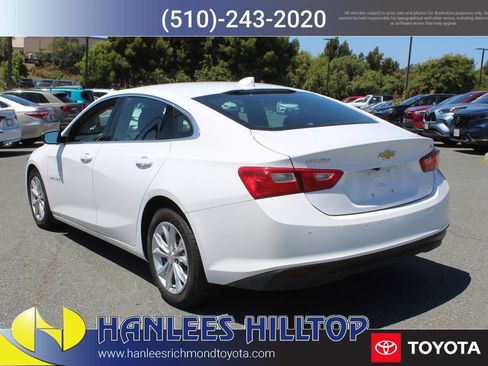 Used 2024 Chevrolet Malibu LT FWD image 9