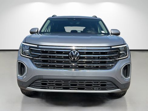 New 2026 Volkswagen Atlas SE FWD image 8