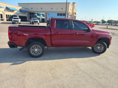 Used 2023 Chevrolet Colorado LT w/ LT Convenience Package RWD image 11