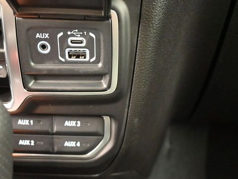 New 2026 Jeep Gladiator Mojave AWD/4WD image 3