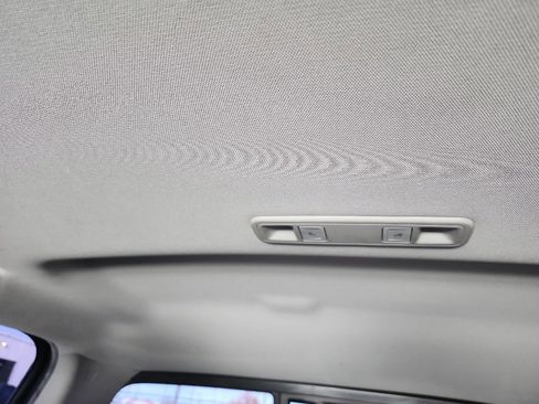 Used 2018 GMC Sierra 1500 SLT image 30