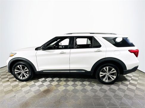 Used 2020 Ford Explorer Platinum w/ Premium Technology Package image 6