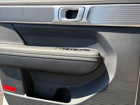 New 2026 Hyundai Santa Fe SEL w/ Tow & Go Package FWD image 12