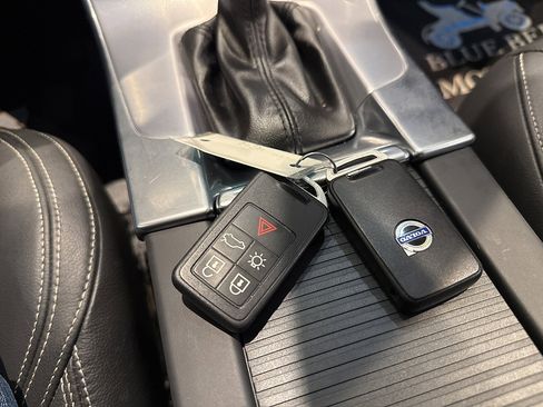 Used 2018 Volvo S60 T5 Dynamic w/ Vision Package image 55