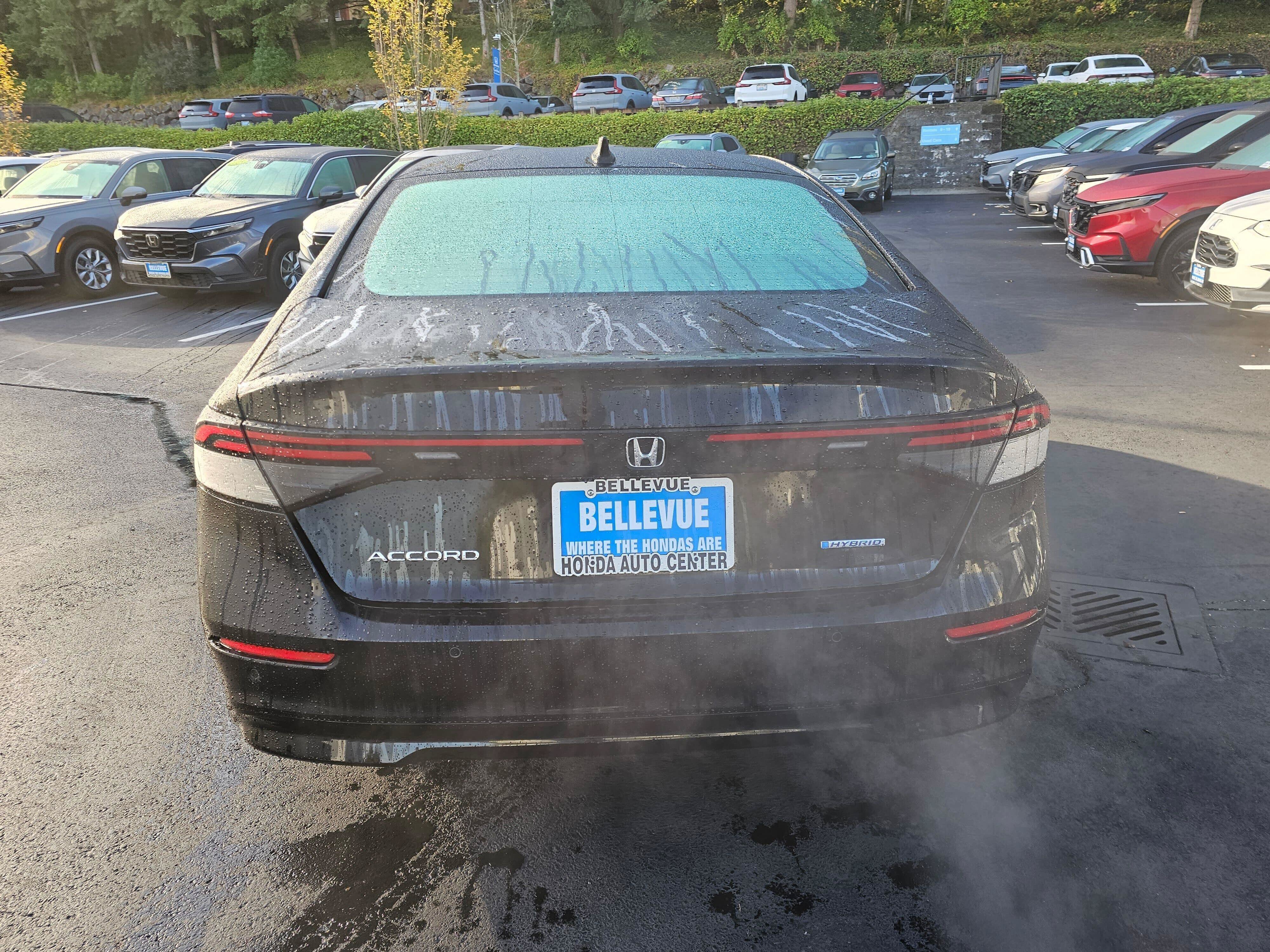 Used 2025 Honda Accord EX-L image 6