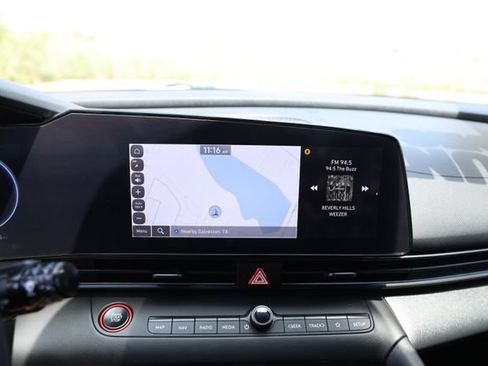 Used 2024 Hyundai Elantra N Line FWD image 17