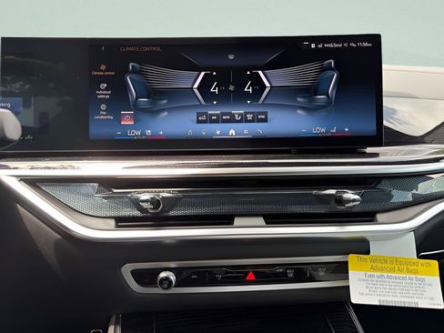 New 2026 BMW X5 sDrive40i w/ M Sport Package RWD image 16