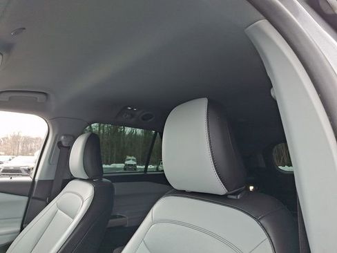 Used 2021 Ford Explorer XLT w/ Equipment Group 202A image 13