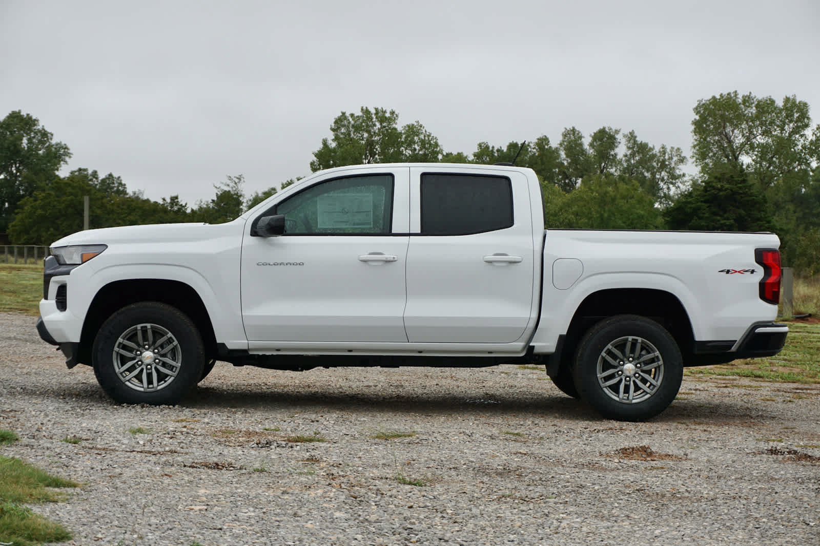 New 2026 Chevrolet Colorado LT AWD/4WD image 2