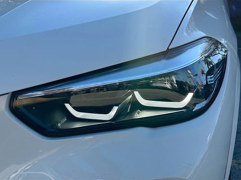 Certified 2023 BMW X5 sDrive40i w/ M Sport Package image 31