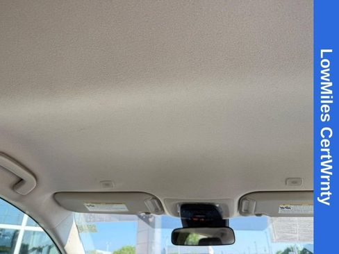 Used 2025 Toyota Corolla LE FWD image 15