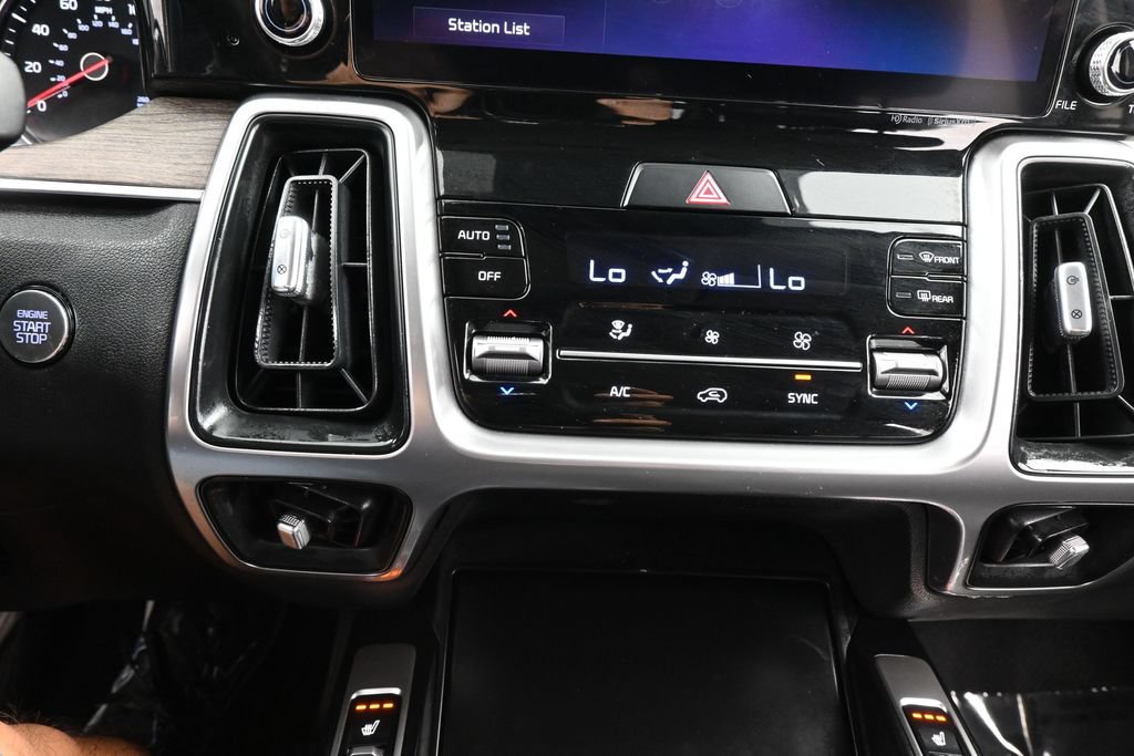 Used 2023 Kia Sorento EX FWD image 26