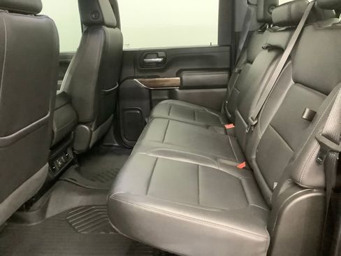 Used 2022 Chevrolet Silverado 2500 LT w/ Midnight Edition AWD/4WD image 6