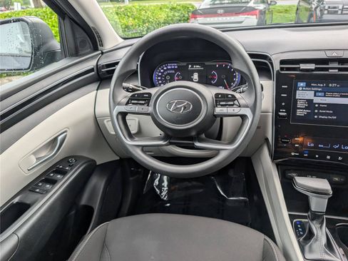 Used 2024 Hyundai Tucson SEL FWD image 17