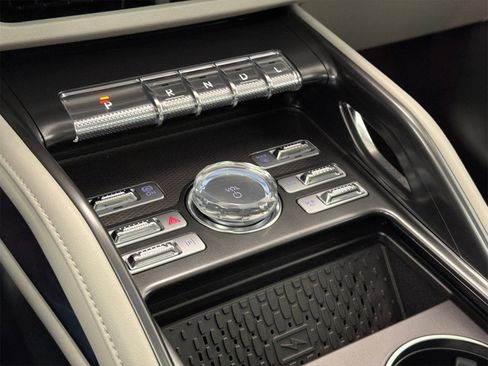 New 2026 Lincoln Nautilus Premier w/ Equipment Group 102A image 28