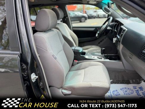 Used 2008 Toyota 4Runner SR5 AWD/4WD image 21