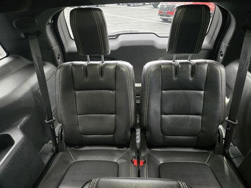 Used 2014 Ford Explorer Sport w/ Equipment Group 401A AWD/4WD image 31